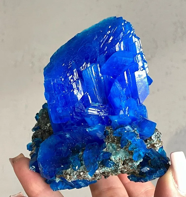 Kyanite Meditation: Step-by-Step Practices to Improve Focus