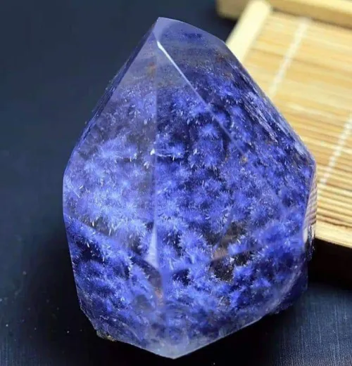 Gemological analysis of kyanite crystal under magnification showing natural formations